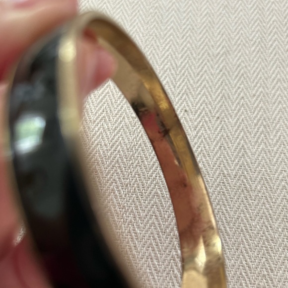 Pair of pink and black enamel bangle style bracelets - Picture 6 of 6